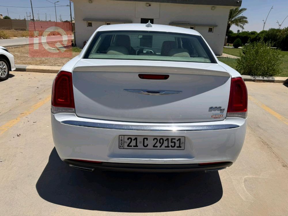 Chrysler 300